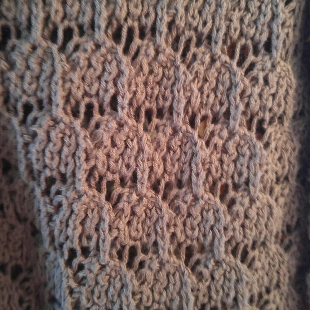 Cute button down sweater - Picture 2 of 2